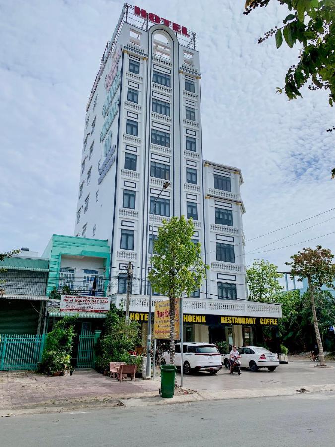 ホテル Phung Hoang Vu Bac Lieu エクステリア 写真